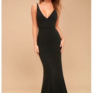 Lulu’s Melora Sleeveless Maxi Dress